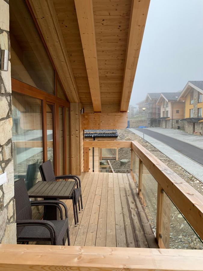 Apartmany Izijasna & Chalets 迪马诺卡多林纳 外观 照片