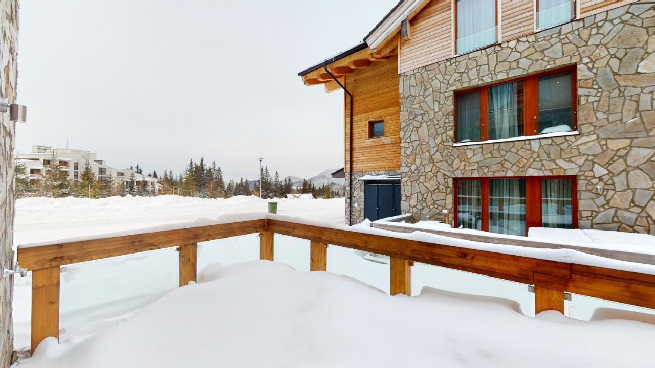 Apartmany Izijasna & Chalets 迪马诺卡多林纳 外观 照片